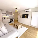 Center Massena Διαμέρισμα