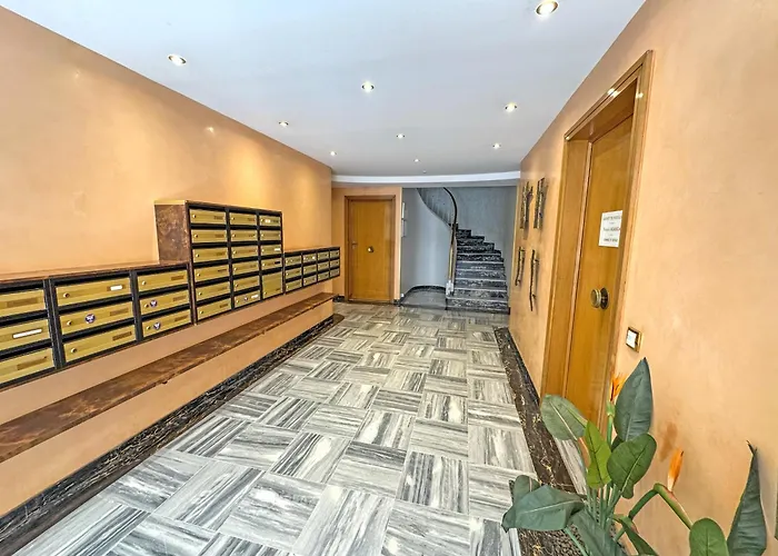 Center Massena 公寓